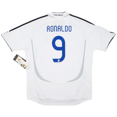 Ronaldo #9 Retro Real Madrid Home Jersey 2006/07