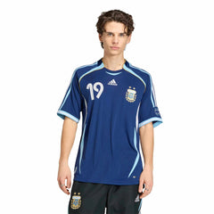 2006 Argentina Men's Retro Stadium Away Messi #19 Soccer Jersey