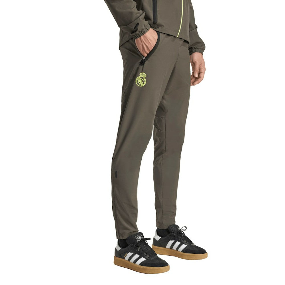 Real Madrid 2025/26 Tiro Vis Tech AEROREADY Travel Pants Discount - Olive 