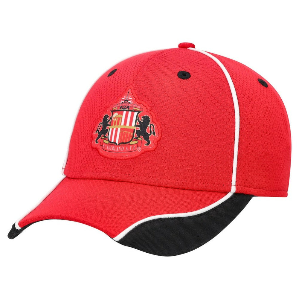 Sunderland Pursuit Curved Brim Embroidered Cap / Red / Unisex 