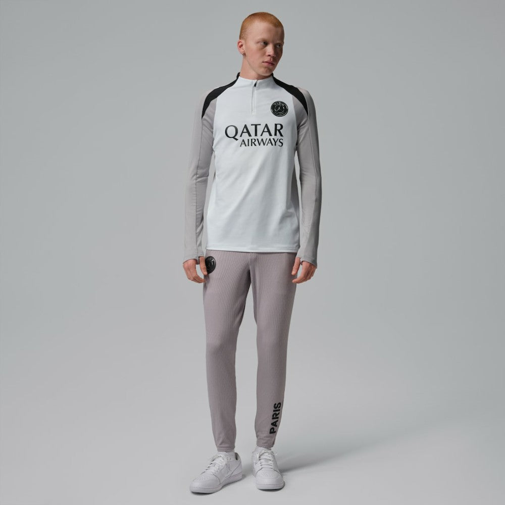 Paris Saint-Germain Jordan Brand Men's Strike Drill Quarter-Zip Long Sleeve Dri-FIT Top on sale - White 