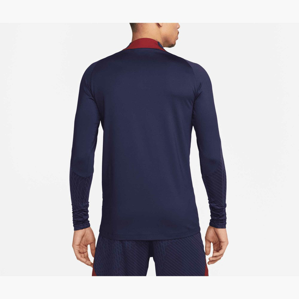 Paris Saint-Germain 2023/24 Strike Drill Performance Raglan Quarter-Zip Long Sleeve Top on sale - Navy 