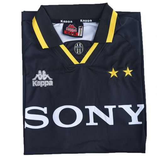Retro Juventus Away Jersey 1996/97 