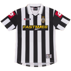 Retro Juventus Home Jersey 2001/02 