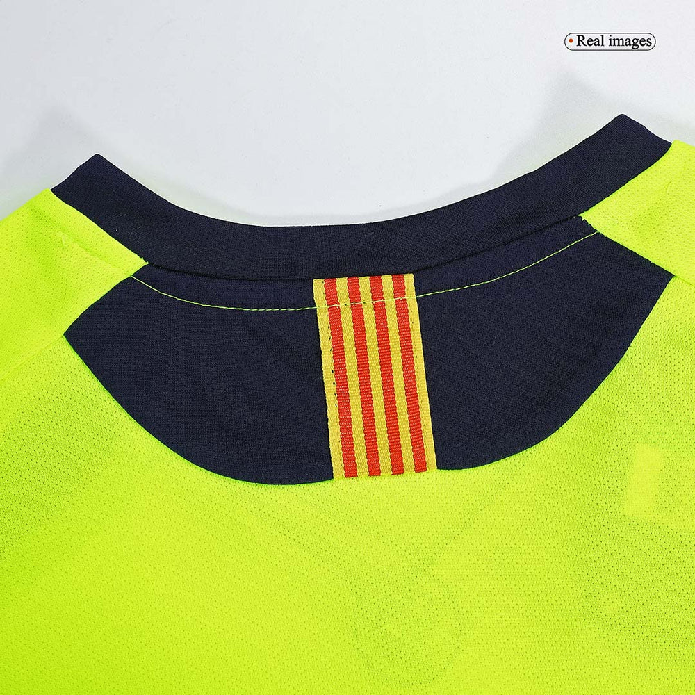 Retro Barcelona Away Jersey 2005/06 