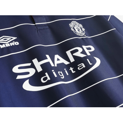 Solskjaer #20 Retro Manchester United Away Jersey 1999/00 