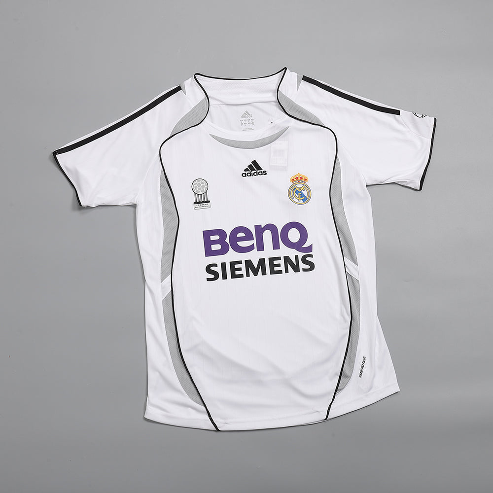 Ronaldo #9 Retro Real Madrid Home Jersey 2006/07 