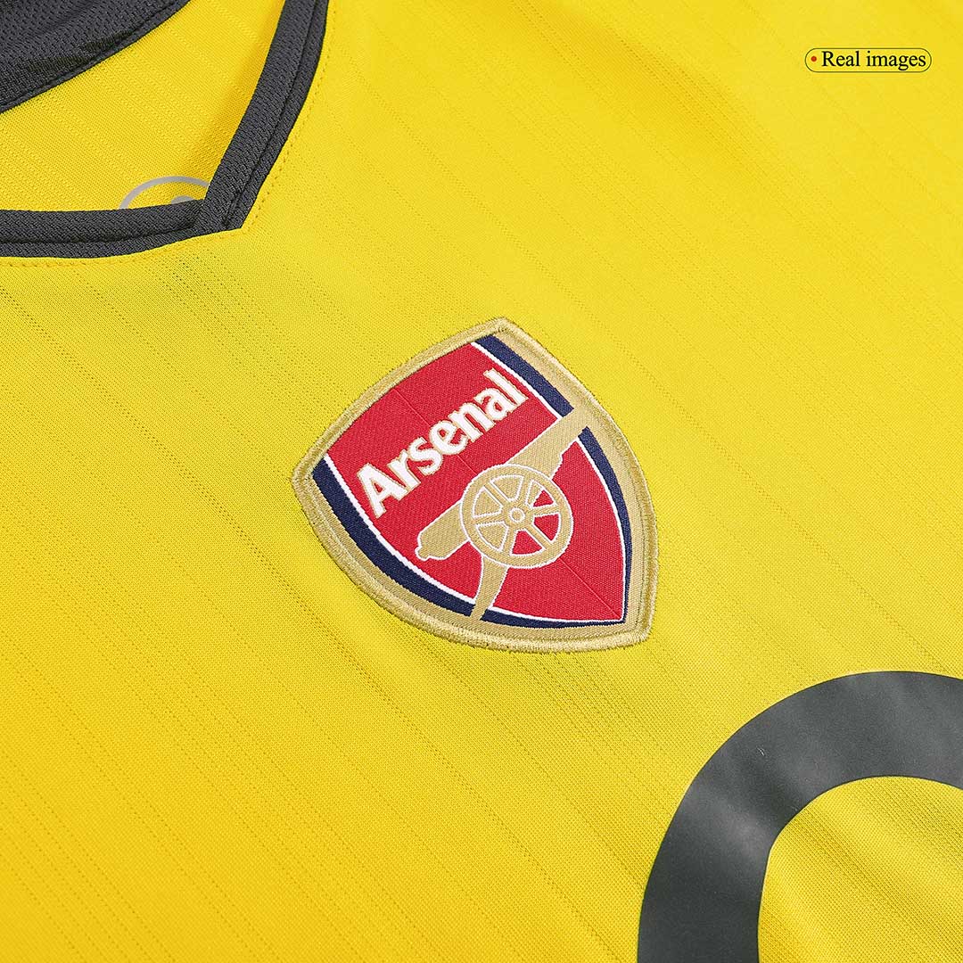 Cole #3 Retro Arsenal Away Jersey 2005/06 