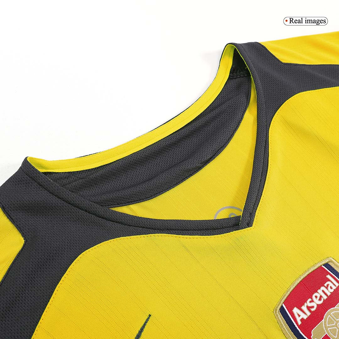 Ljungberg #8 Retro Arsenal Away Jersey 2005/06 
