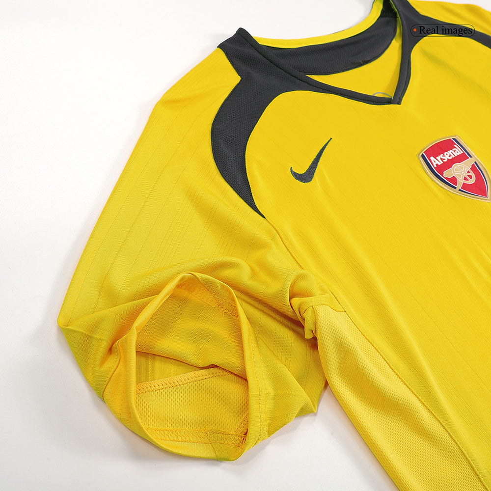 Bergkamp #10 Retro Arsenal Away Jersey 2005/06 