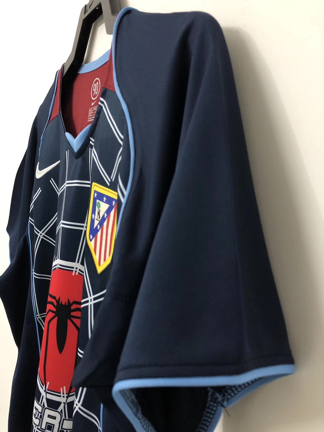 Retro Atletico Madrid Away Jersey 2004/05 