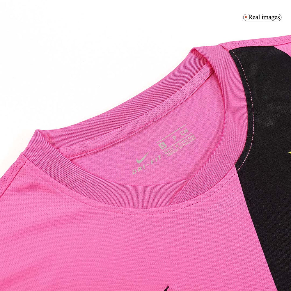 Retro Juventus Away Jersey 2011/12 