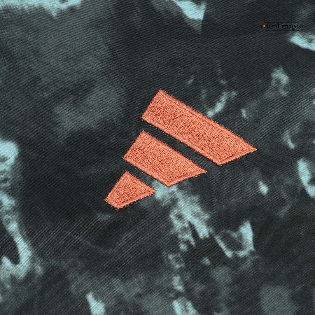 Bayern Munich Away Kit(Jersey+Shorts) 