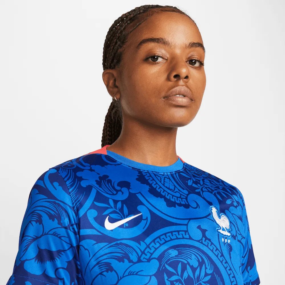 France Women's EC22 Home Soccer Jersey - Hyper Cobalt-Siren Red