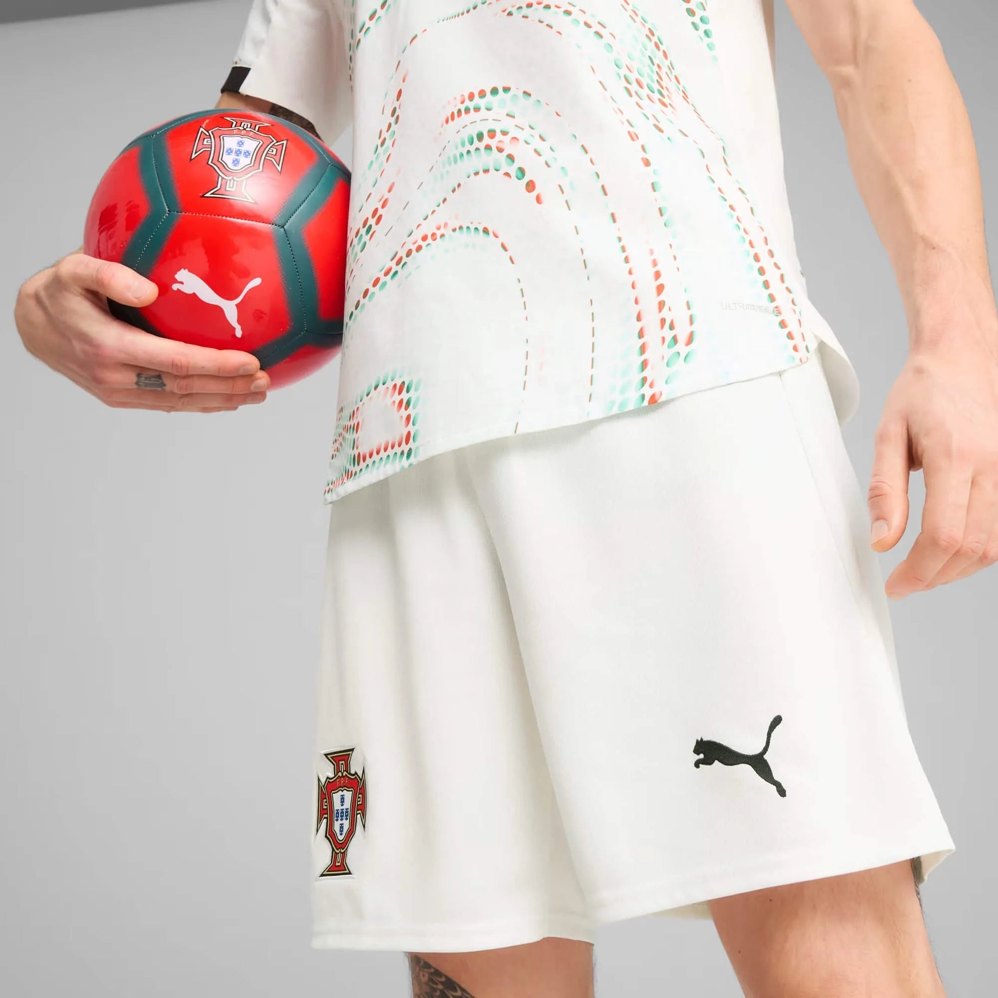 2025-26 Portugal Men's Stadium Away Soccer Shorts