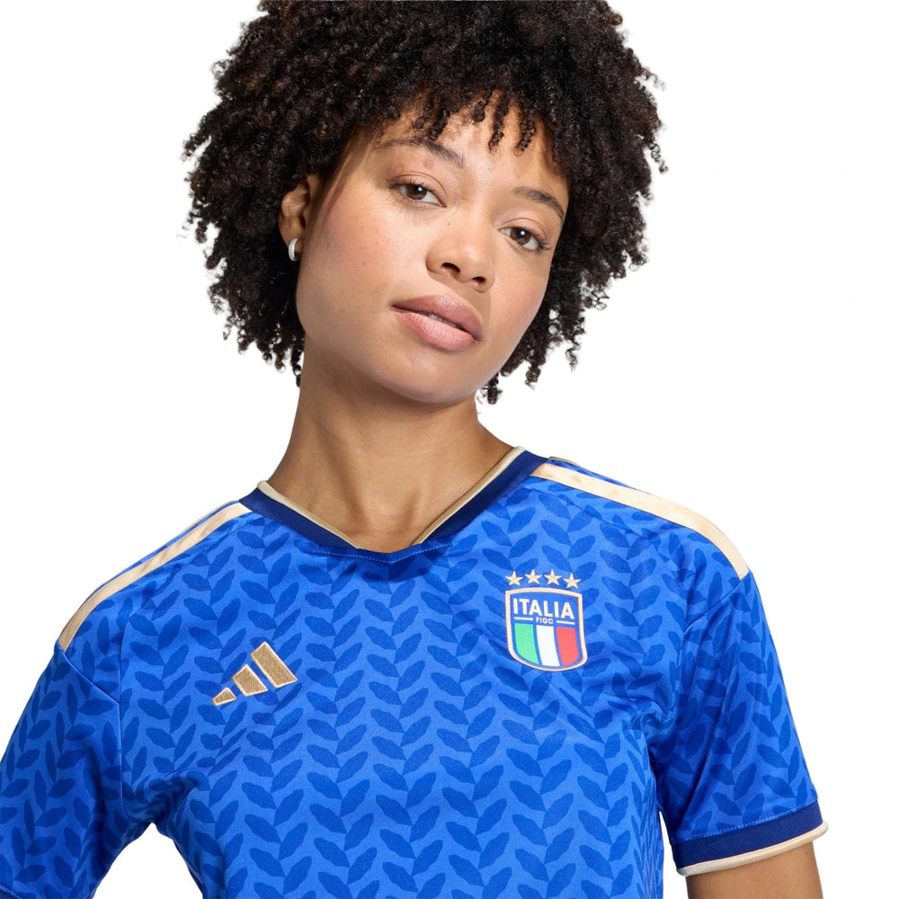 2026 Italy Women's Stadium Home Cropped Soccer Jersey