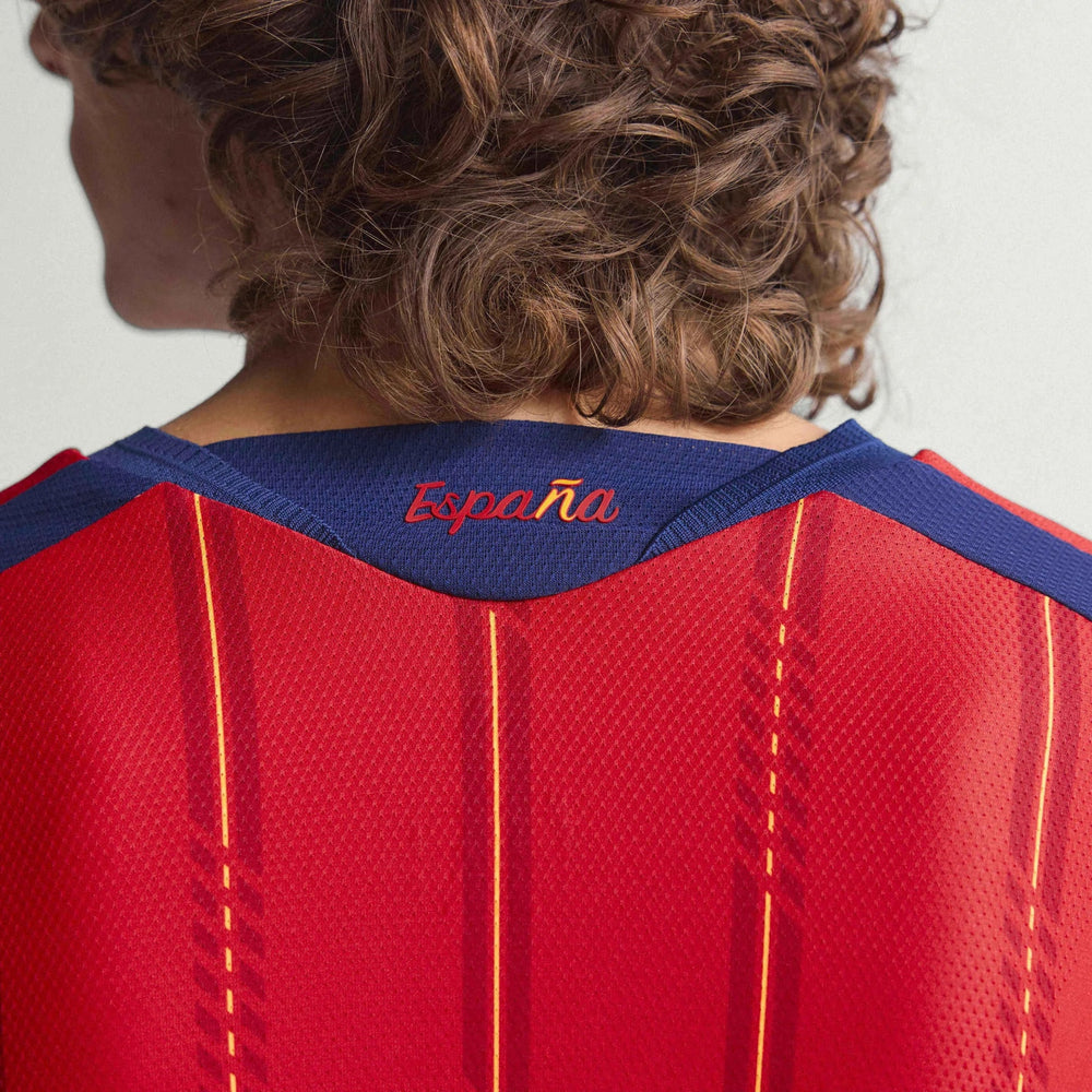 2026 Spain Men's Authentic Home Long-Sleeve Soccer Jersey Vivid Red 